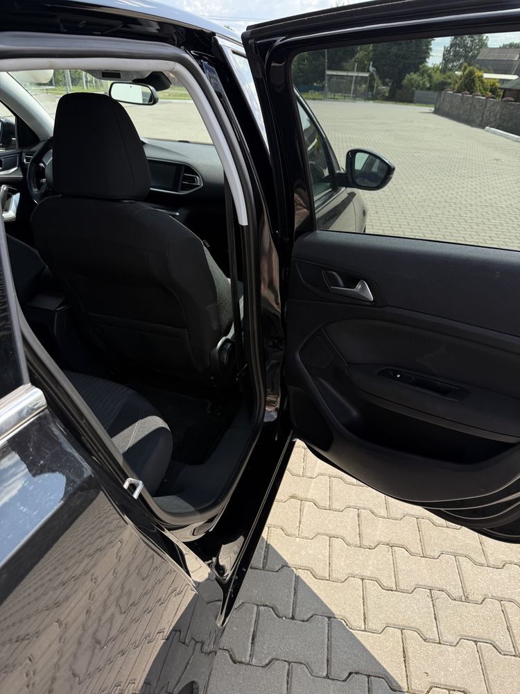 Продам Peugeot 308