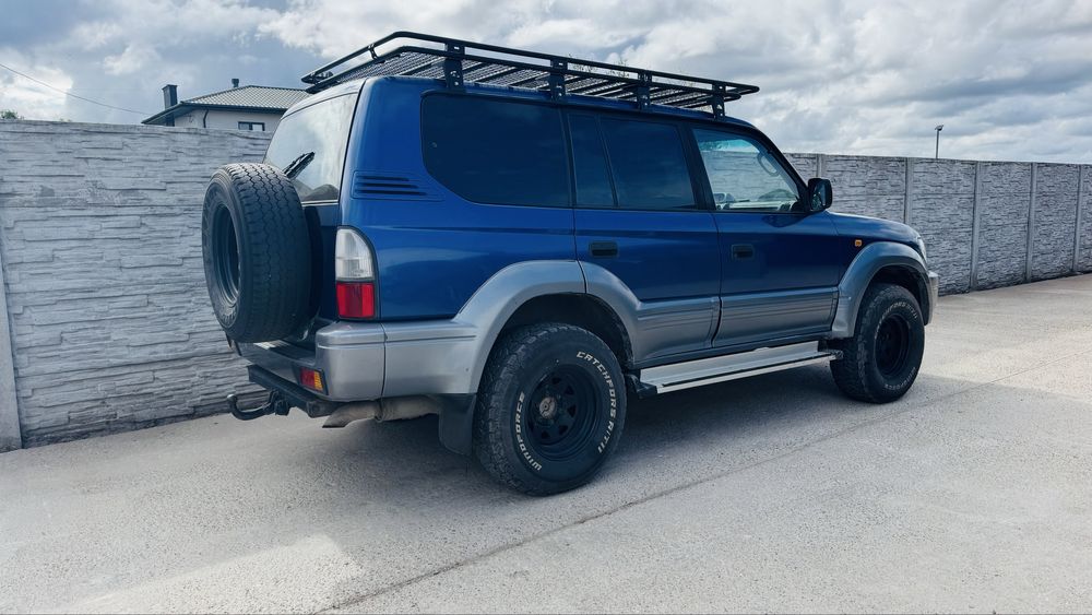 Toyota land cruiser