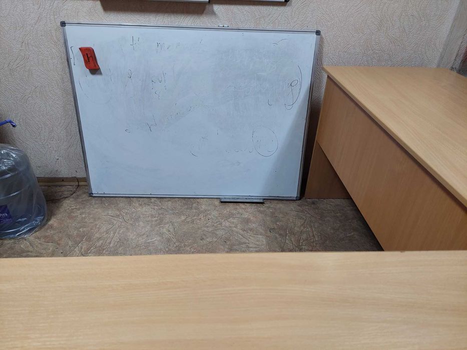 Дошка маркерна 120*80 см б/в