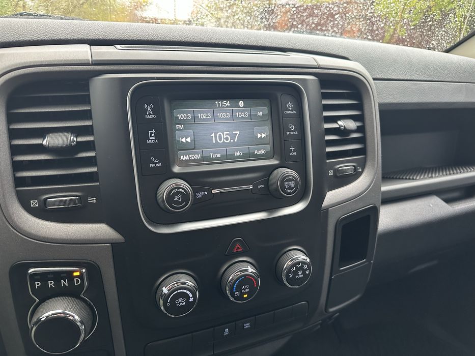 Продам легковой пикап 6 мест DODGE RAM 1500 в идеальном состоянии