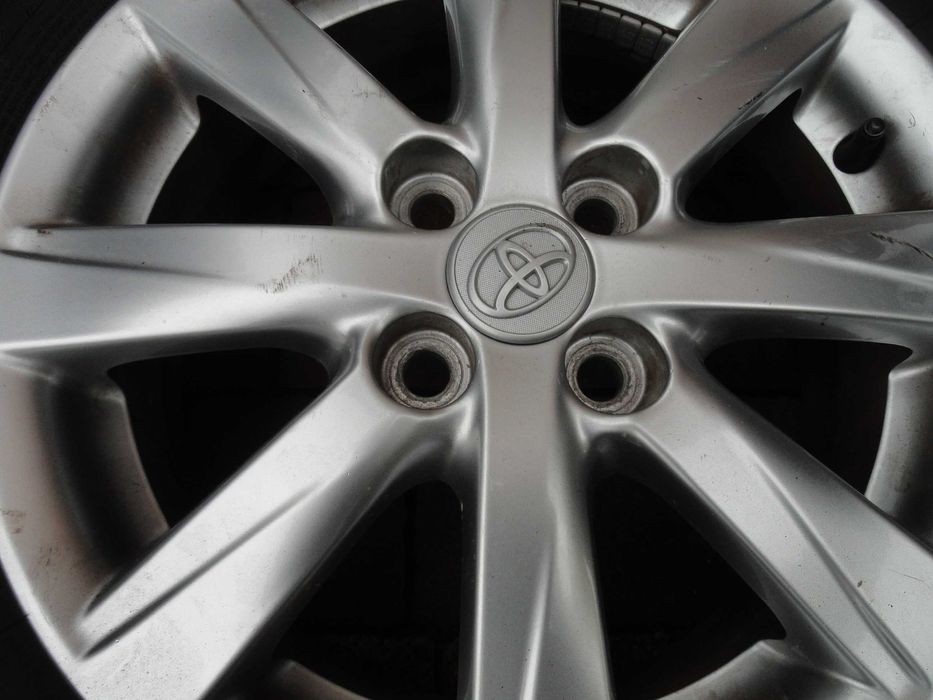 Felgi Aluminiowe 15 4x100 Toyota YARIS III Orginał