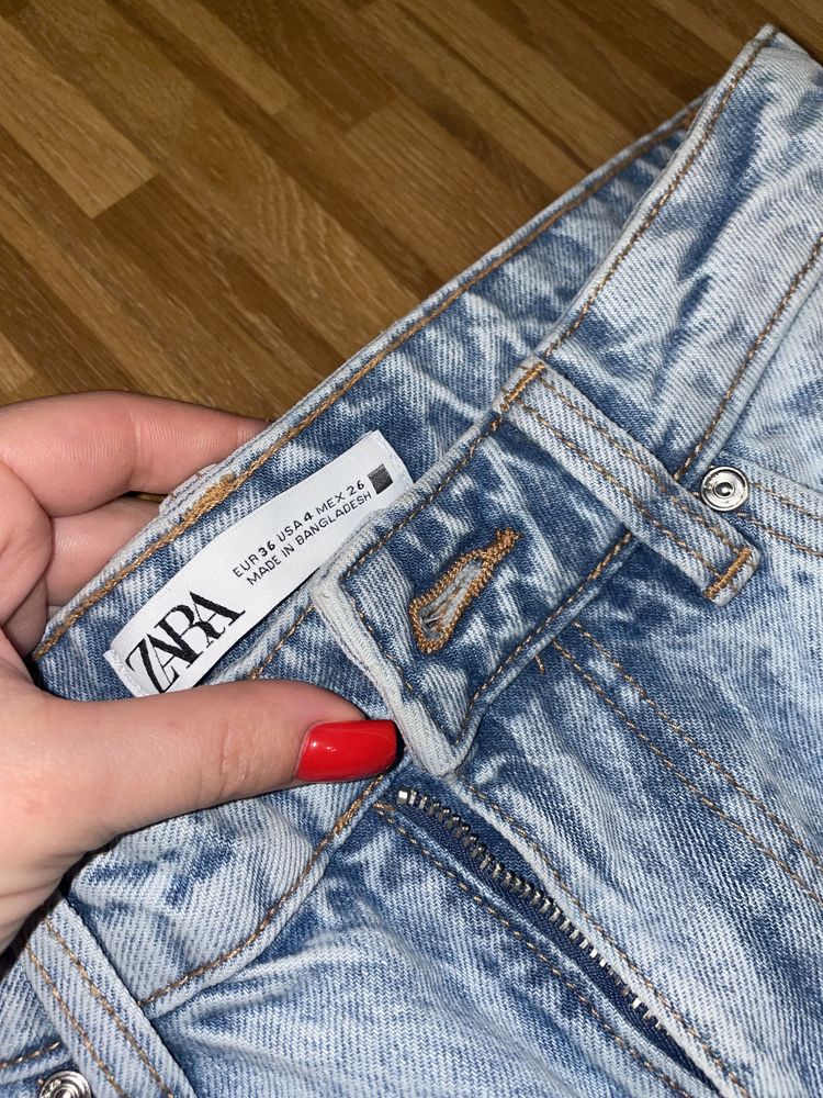 Джинси Zara