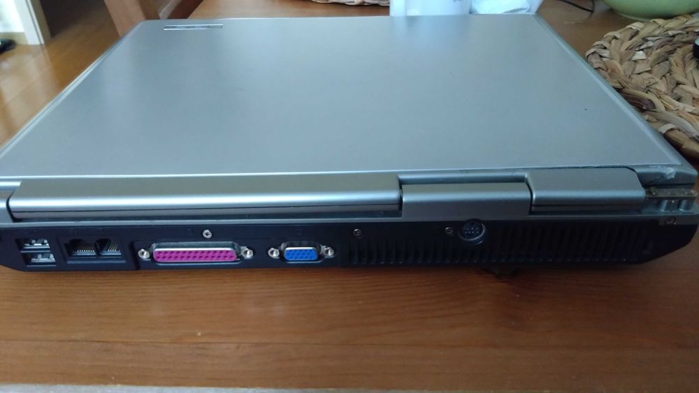 Komputer przenośny Asus