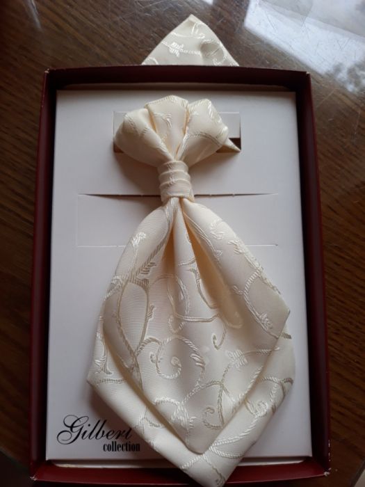 Krawatnik z poszetką ślub nowy, ecru, tanio