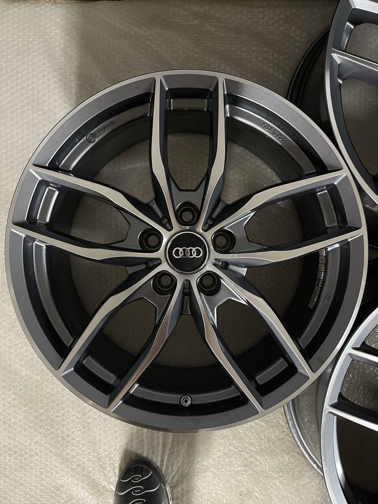 Диски R18 5x112 Et30 8J. Audi A4 A5 A6 A7 A8 Q3 Q5 Q7 E-tron VW Tiguan