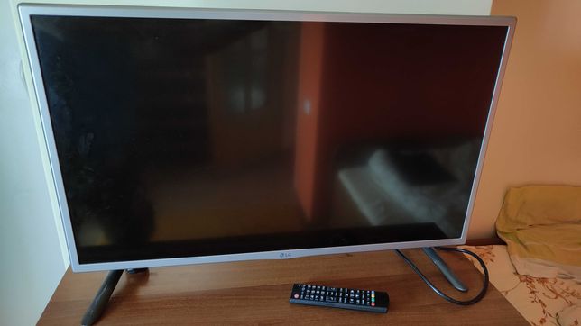 LG TV LCD 32 cale