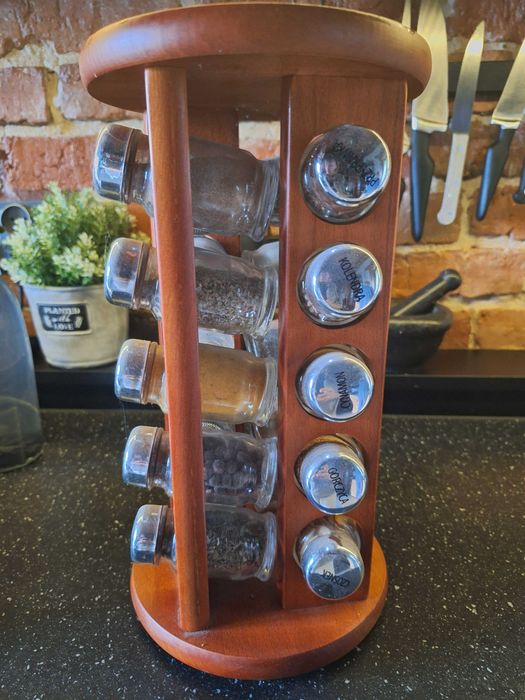 Obrotowy przyprawnik - nowy