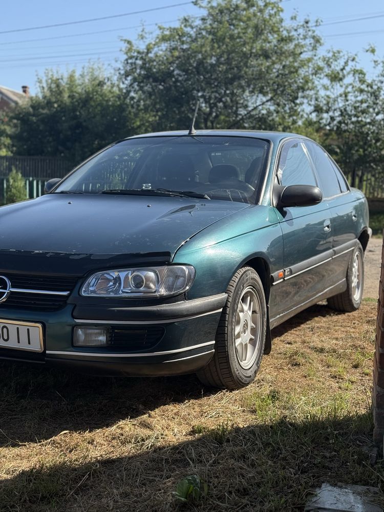 Opel omega B 2.5