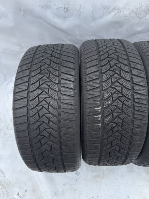 Колеса/резина/гума 225/45R17 Dunlop