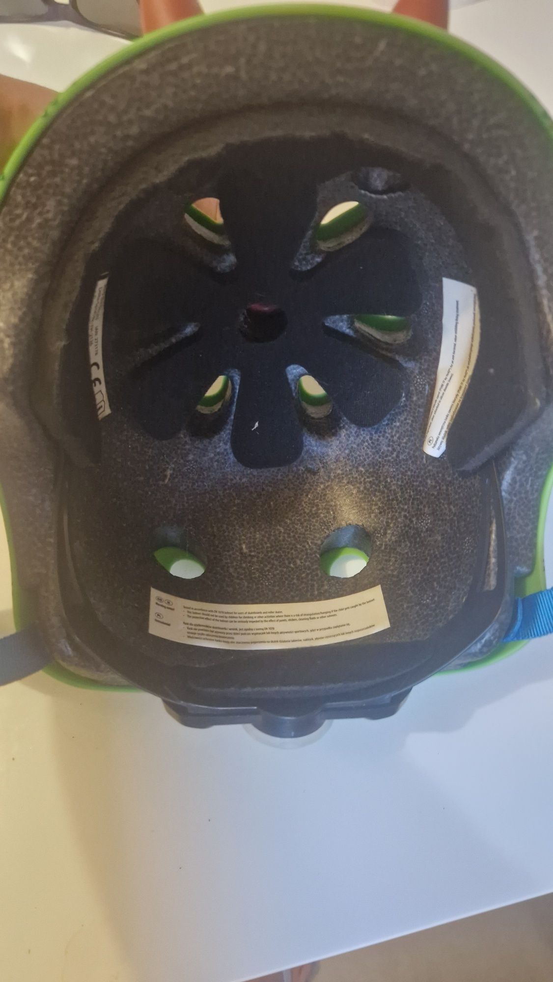 Kask rowerowy dla dziecka krokodyl