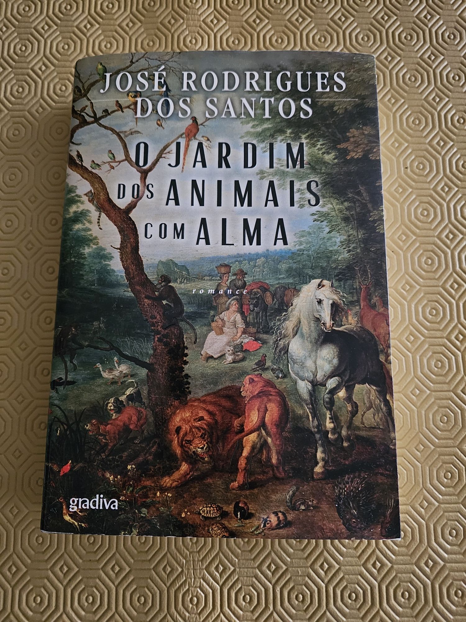 Livro "Jardim dos animais com alma" de José Rodrigues dos Santos
