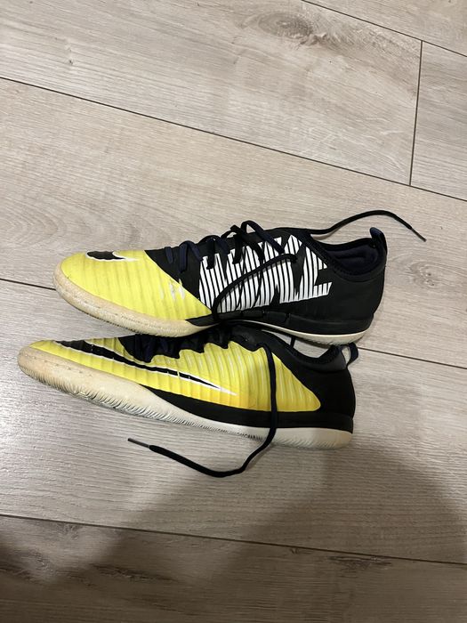 Футзалки Nike сороконожки 43 розмір оригінал