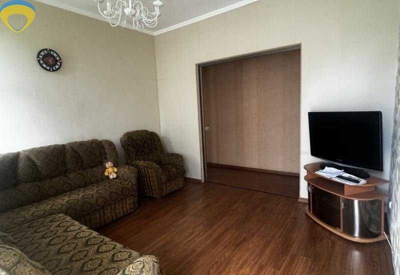 Двокімнатна квартира з ремонтом у самому центрі — вул. Мала Арнаутська