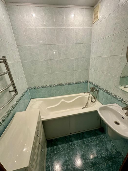 Здається вперше гарненька квартира в самому центрі міста