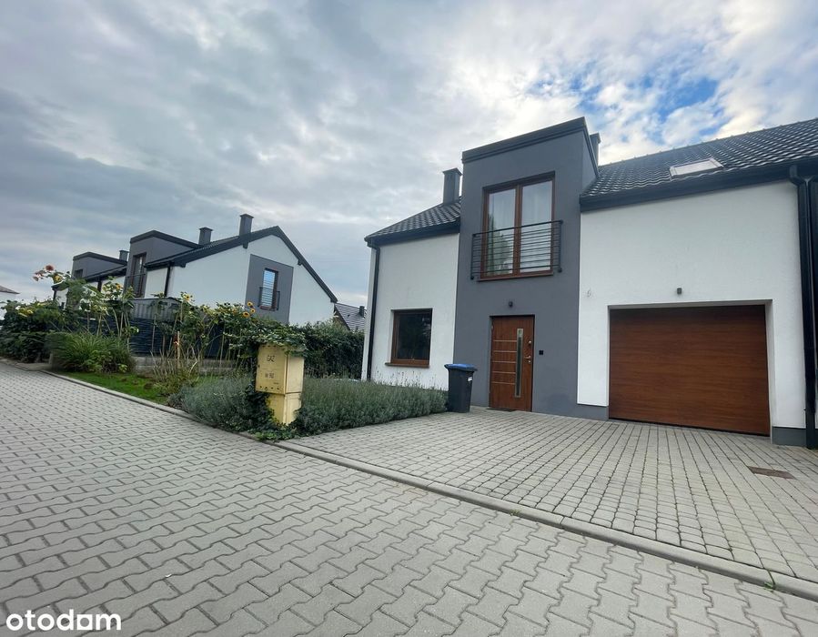 Dom w zabudowie bliźniaczej Dąbrowa, Niepołomice, powiat wielicki