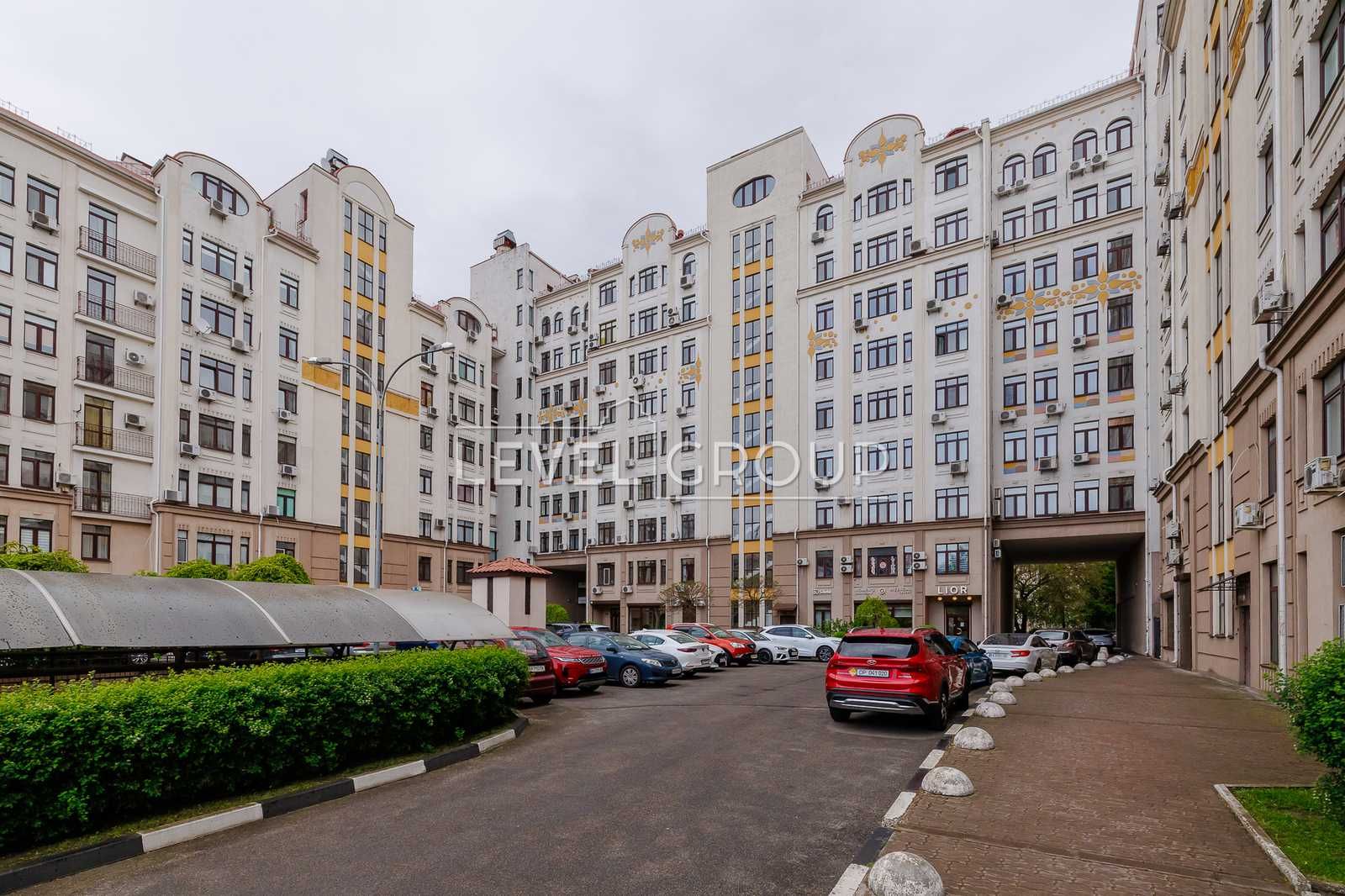 4 кім квартира Поділ вул. Щекавицька 30/39 центр Київ/ м Контрактова