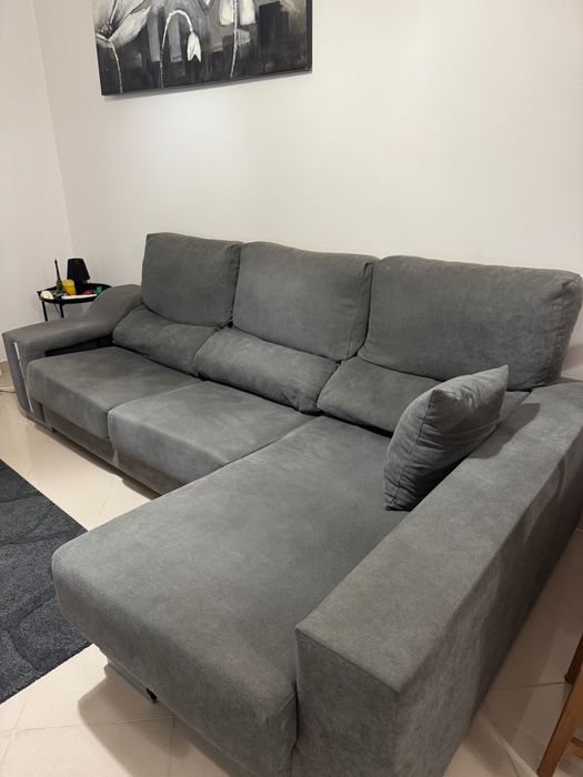 Sofá Chaise Longue Cinzento – Em Ótimo Estado!