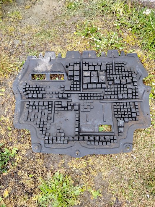 Osłona pod silnik passat b6