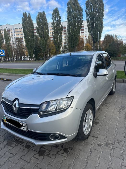 Продам Renault Logan 2013 бенз.