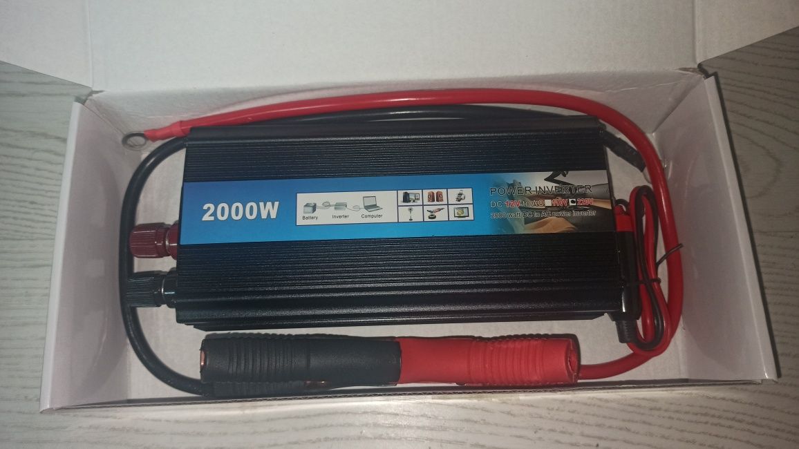 Продам інвертор 12-220 2000w