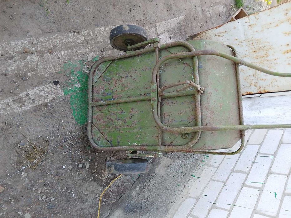 Возик транспортний