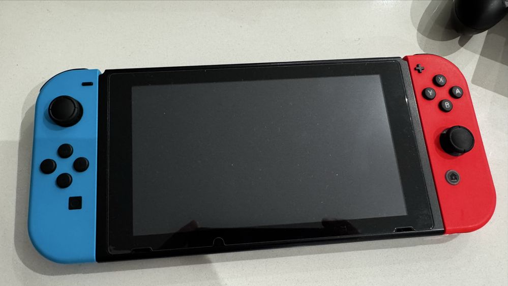 Vendo Nintendo Switch v2