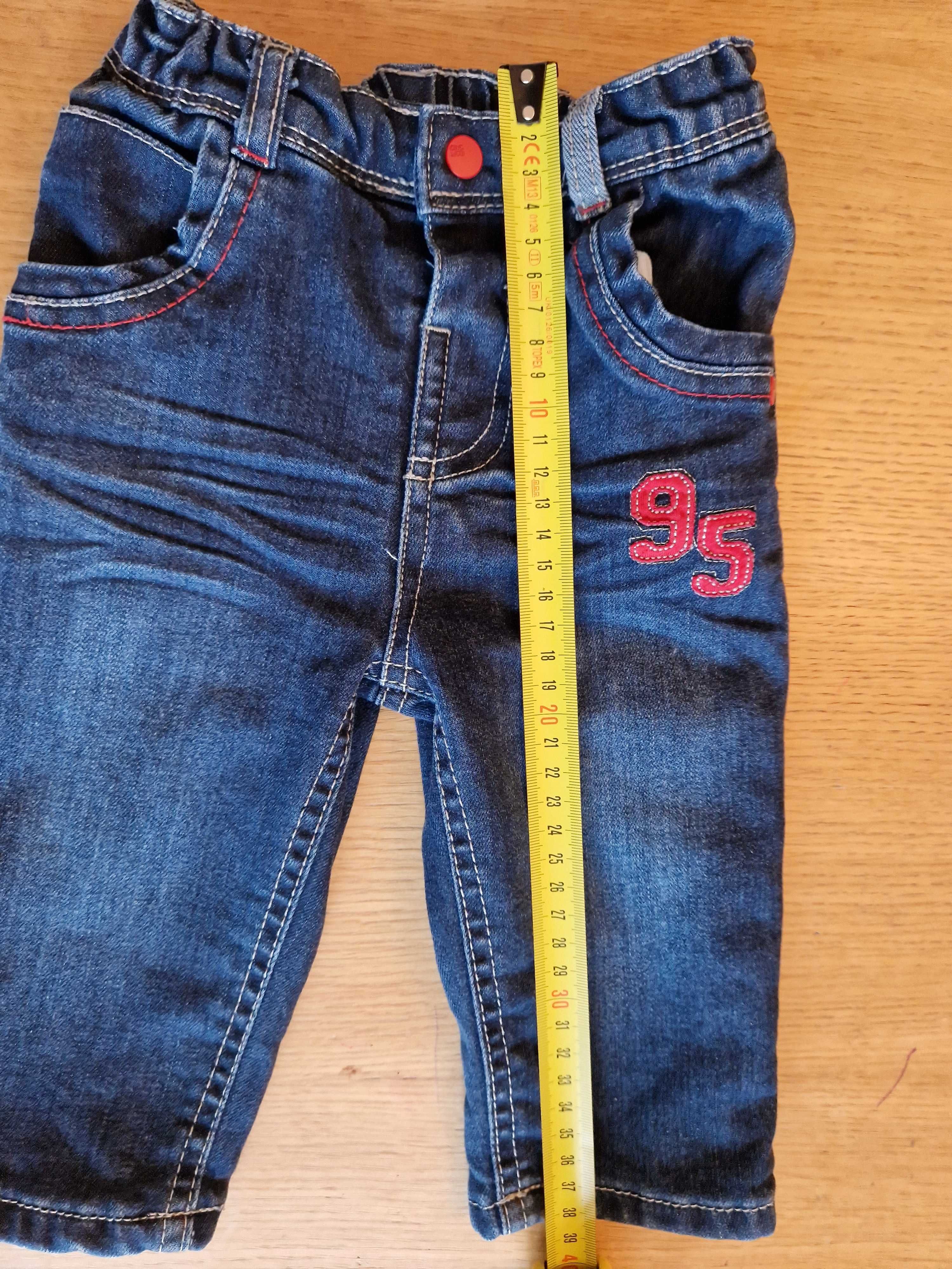 Ocieplane jeansy dla chłopca 6-9 m