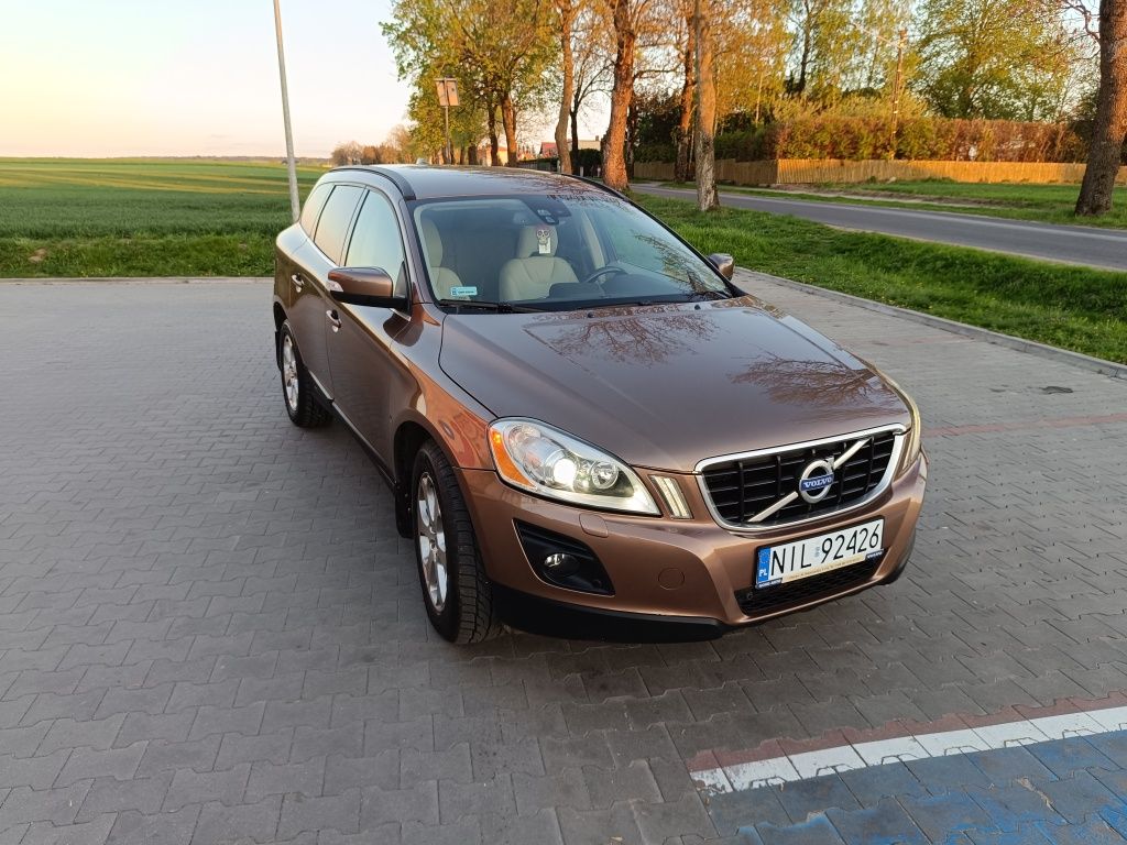 Ładne Volvo XC 60 2.4D Automat