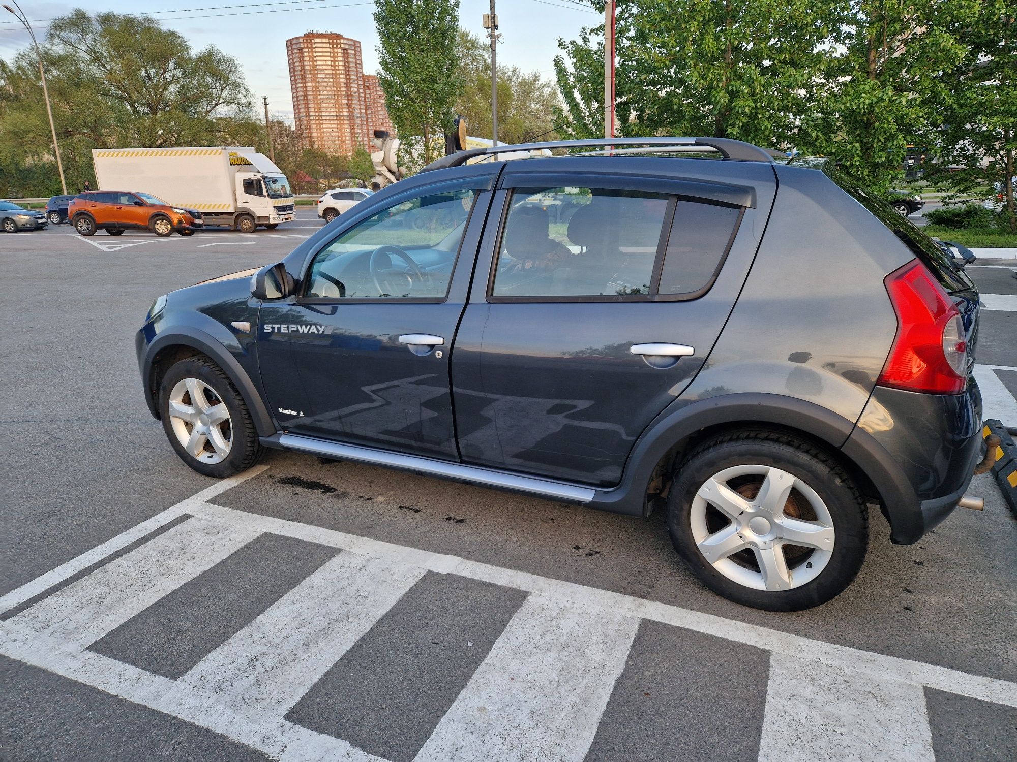 Dacia sandero 1.6 сандеро