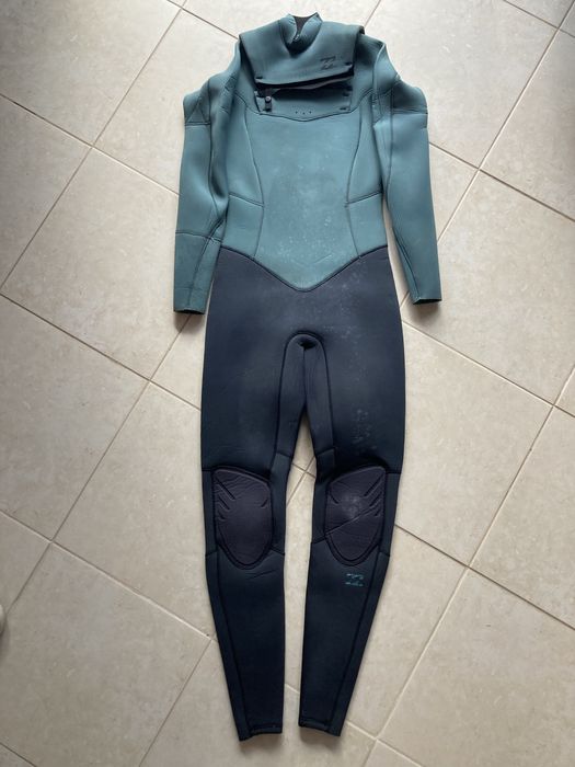 Fatos Surf Billabong rapariga