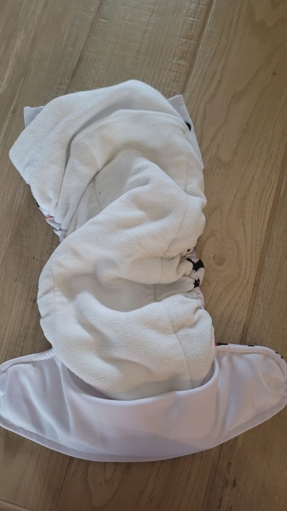 Aio kokosi os wielopielo nietoperze