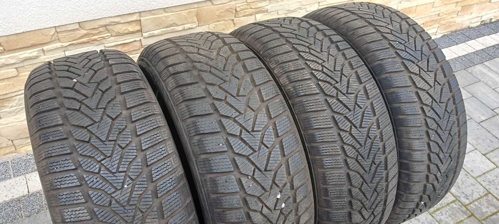 225/55r17  UNIROYAL   WINTEREXPERT  , 4 opony jak nowe  8mm ,  2021
