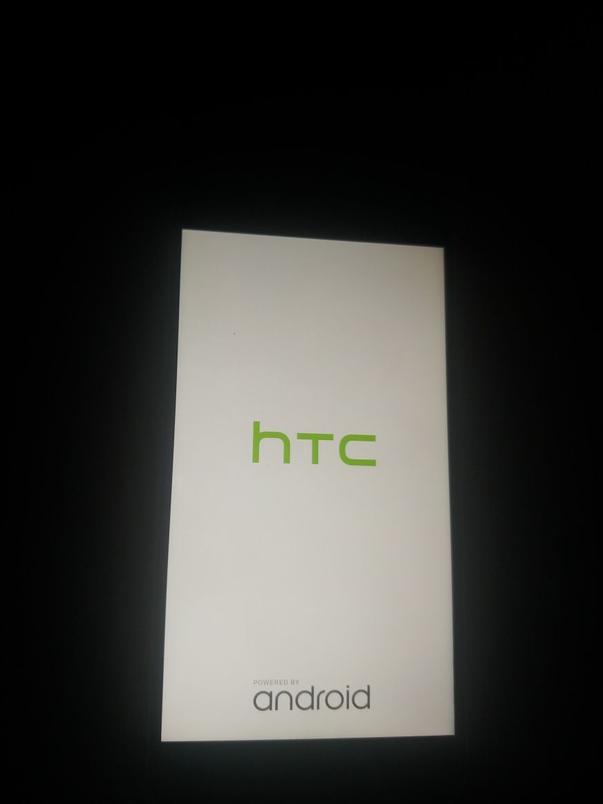 Смартфон HTC M 10 Silver