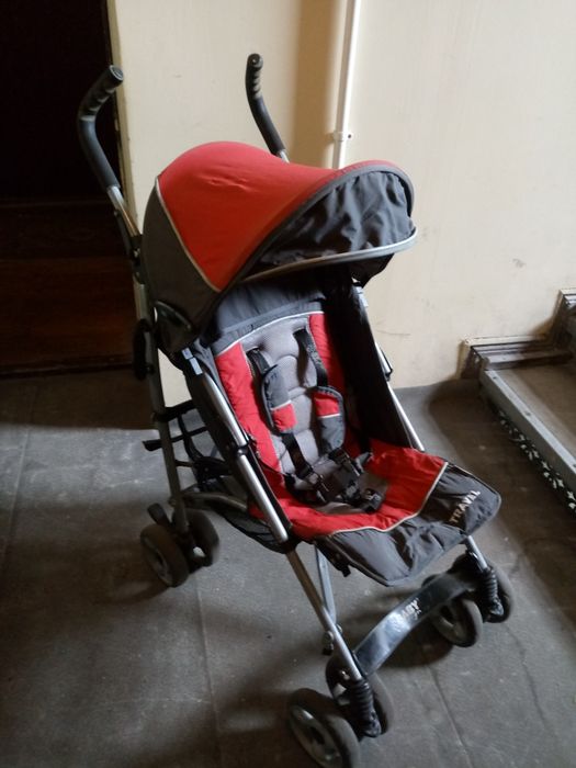 Wózek spacerowy dziecięcy + 2 pokrowce,parasolka i barierka ochronna