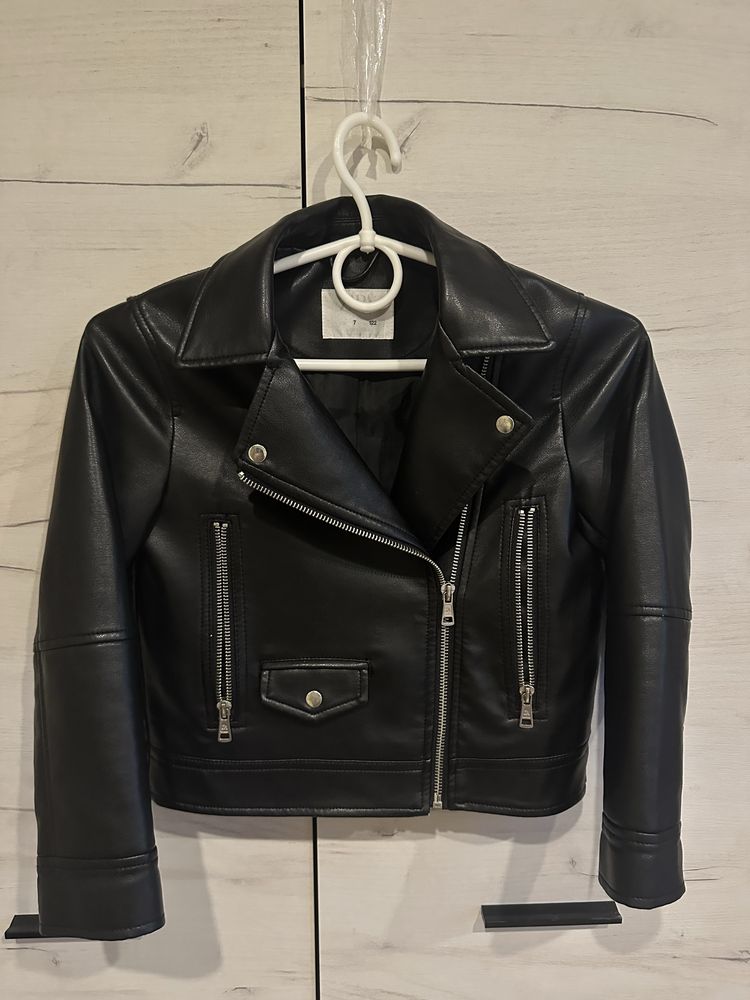Куртка zara для дівчинки