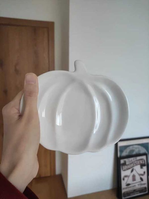 Ceramiczna podstawka / talerzyk / mydelniczka dynia pomarańczowa