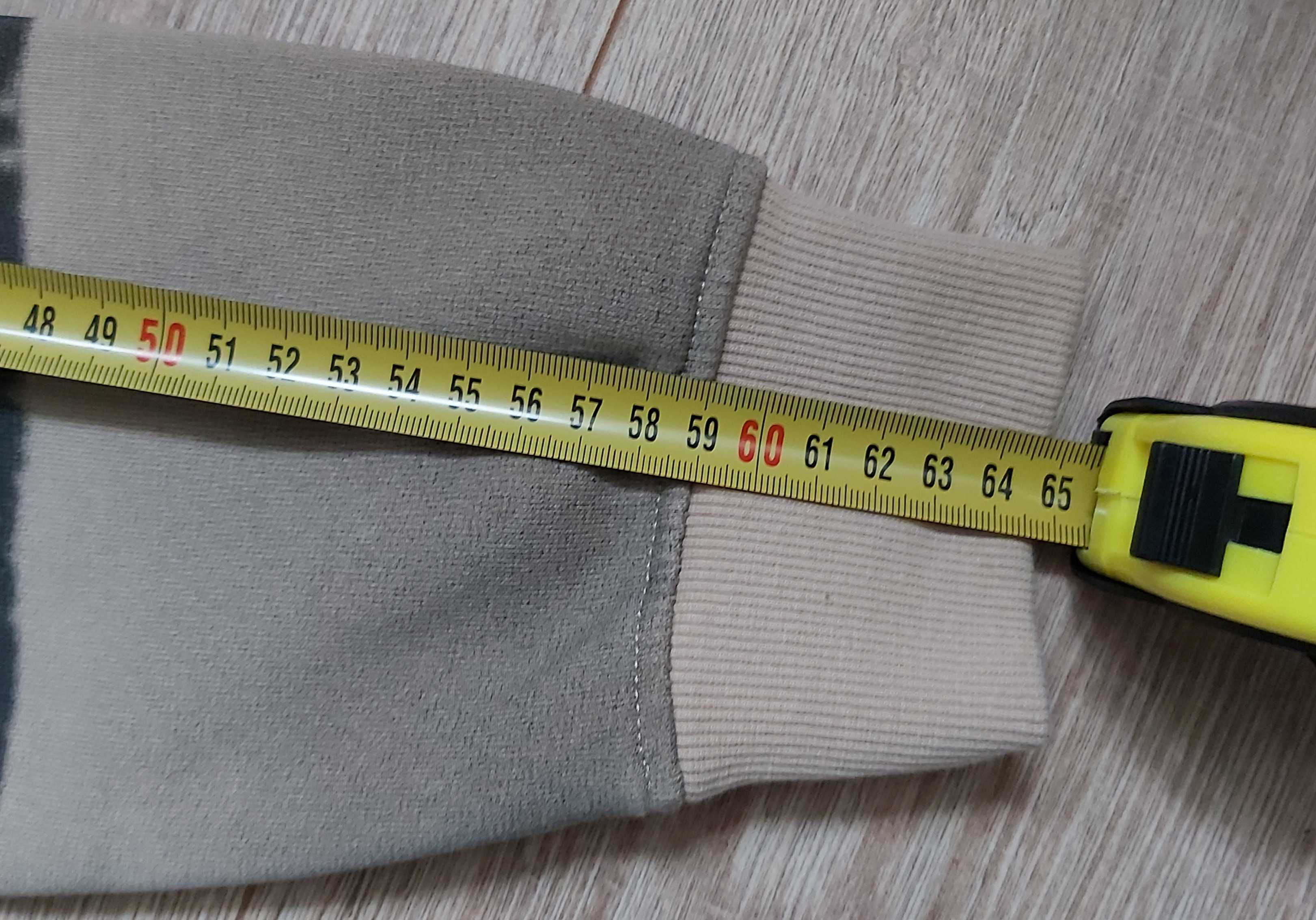 Bluza 4F z długim rękawem / kangurka   , raz ubrana