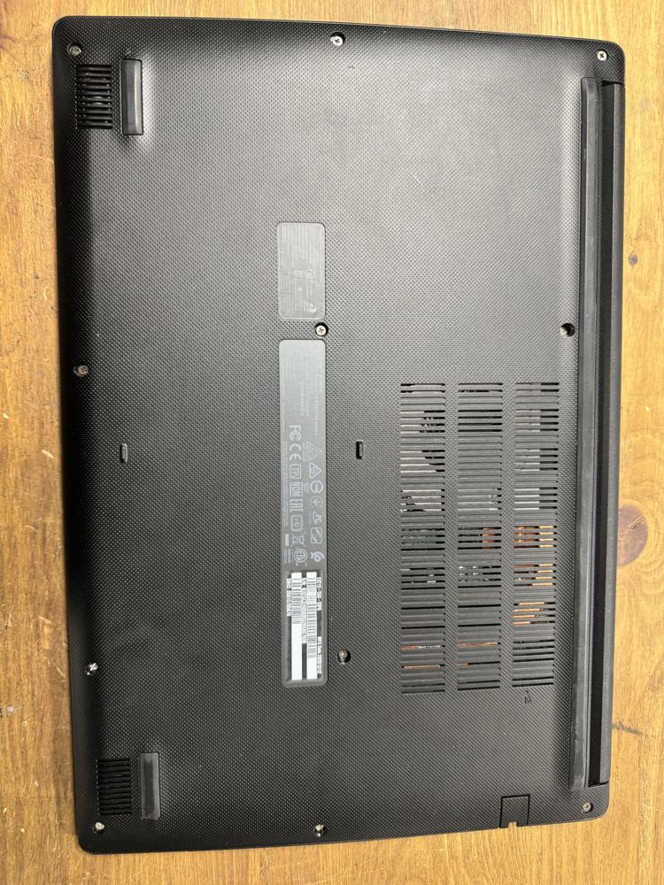 Laptop Acer Extensa 215-35G | i5-1035G1 | 8GB RAM | MX330 | 256GB