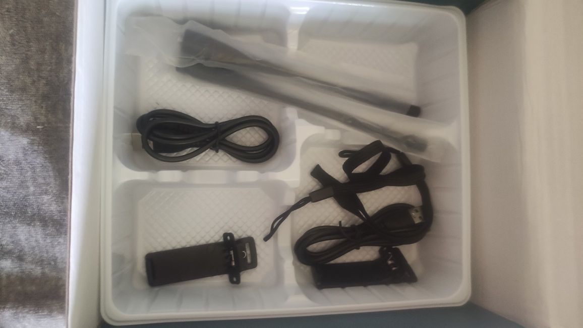 2 x USB !! Boafeng uv-5R