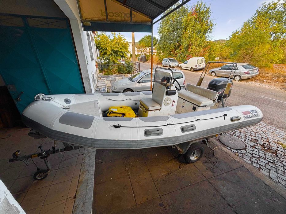 Barco semirrígido 4.5