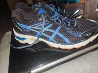 Asics buty sportowe 42,5