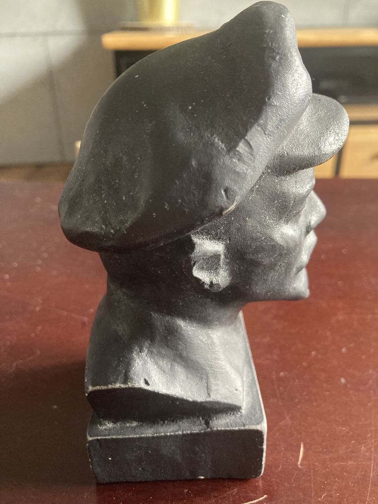 Popiersie Lenin PRL