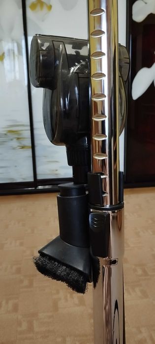 Пилосос без мішка MPM MOD-47 з аквафільтром