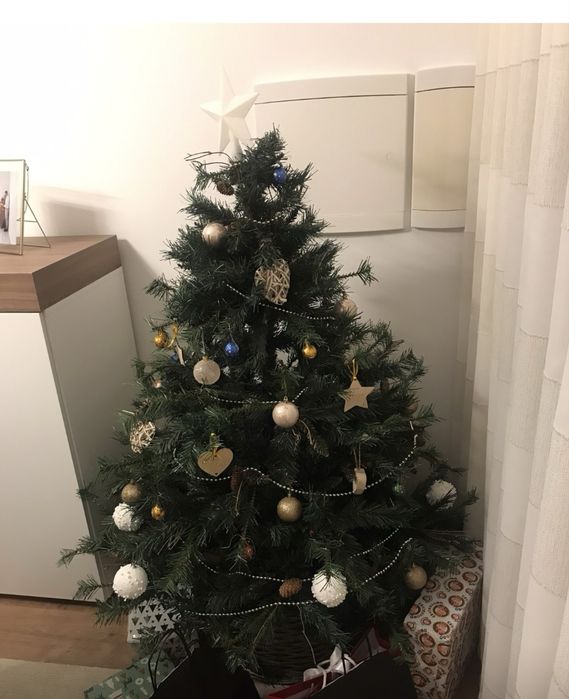 Árvore de Natal pouco uso