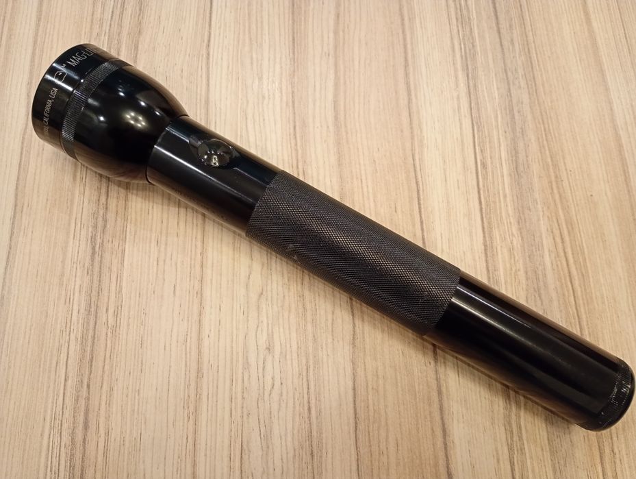 Latarka MAG-LITE  made in USA