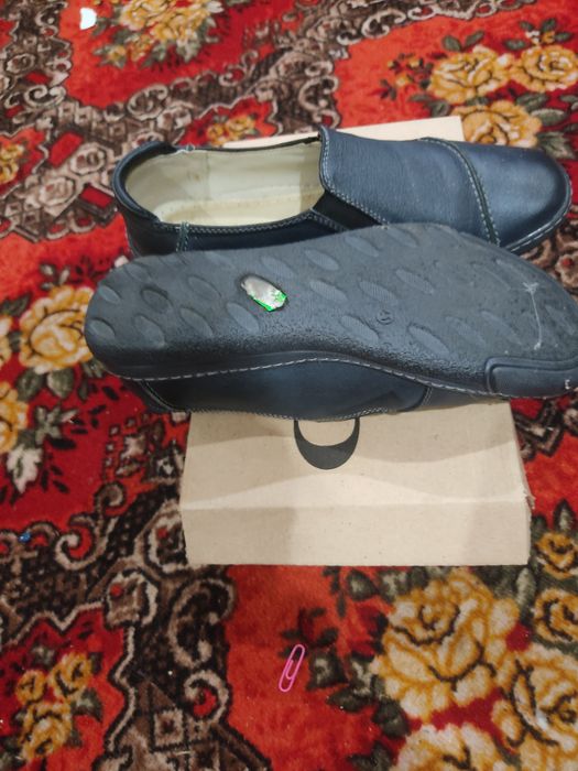 Шкіряні польські р 41 взуті один раз