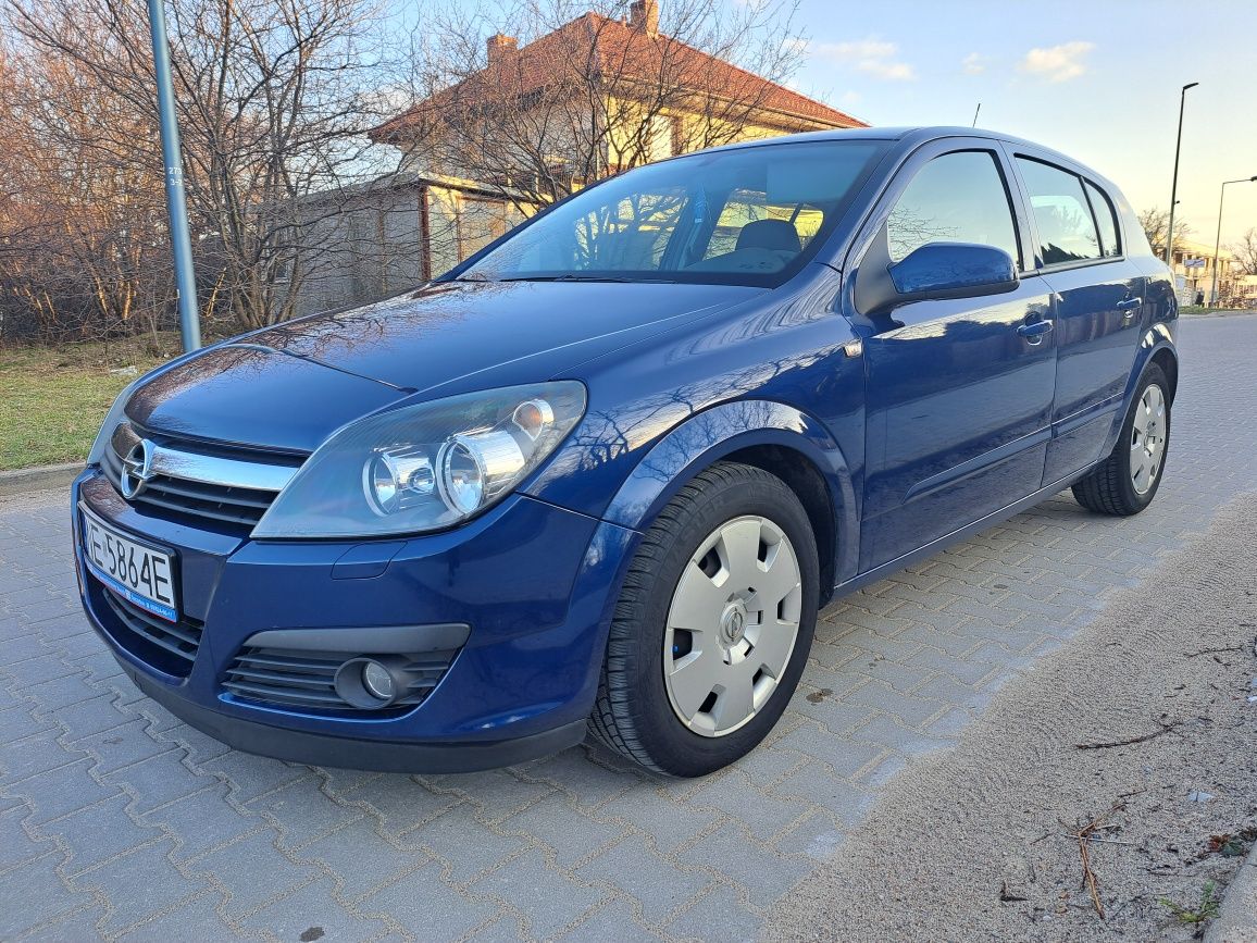 Opel Astra 1.6 2005r bezwypadkowy 203tys przebiegu