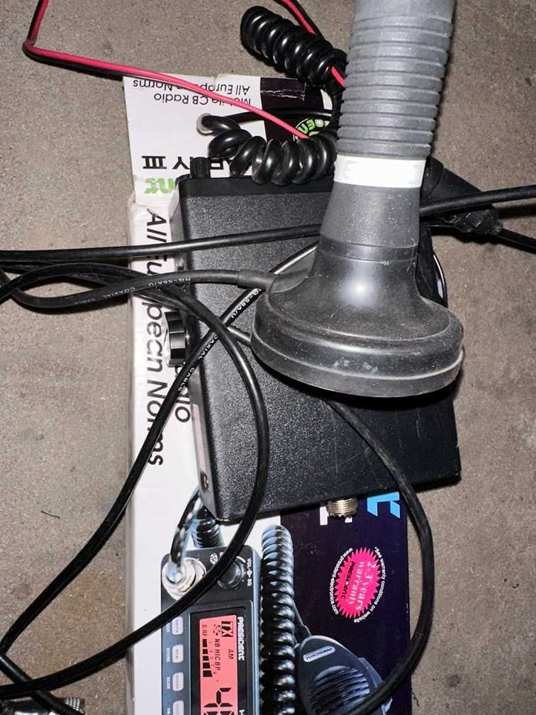 CB Radio Harry III