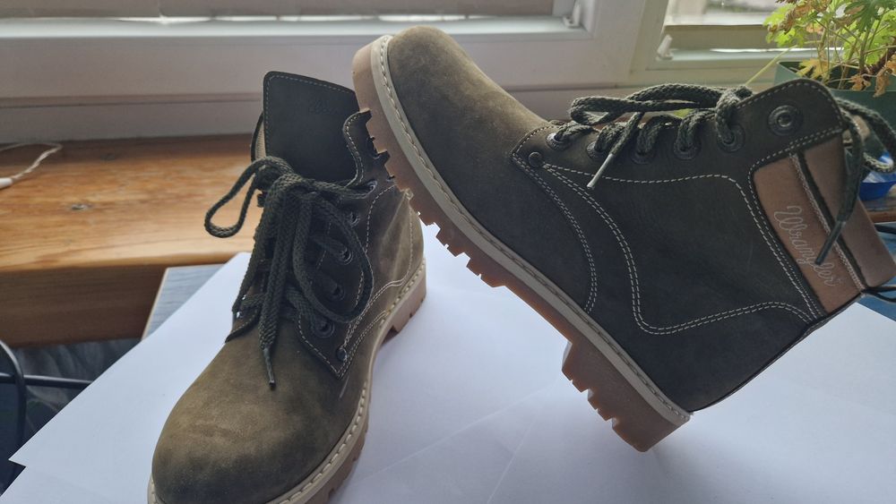 Trapery Wrangler roz. 37 nowe USA skóra