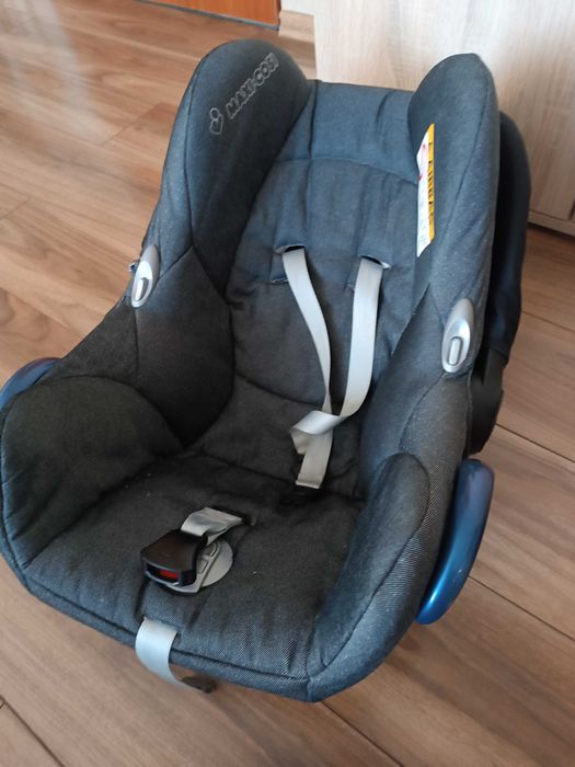 Fotelik maxi Cosi plus baza